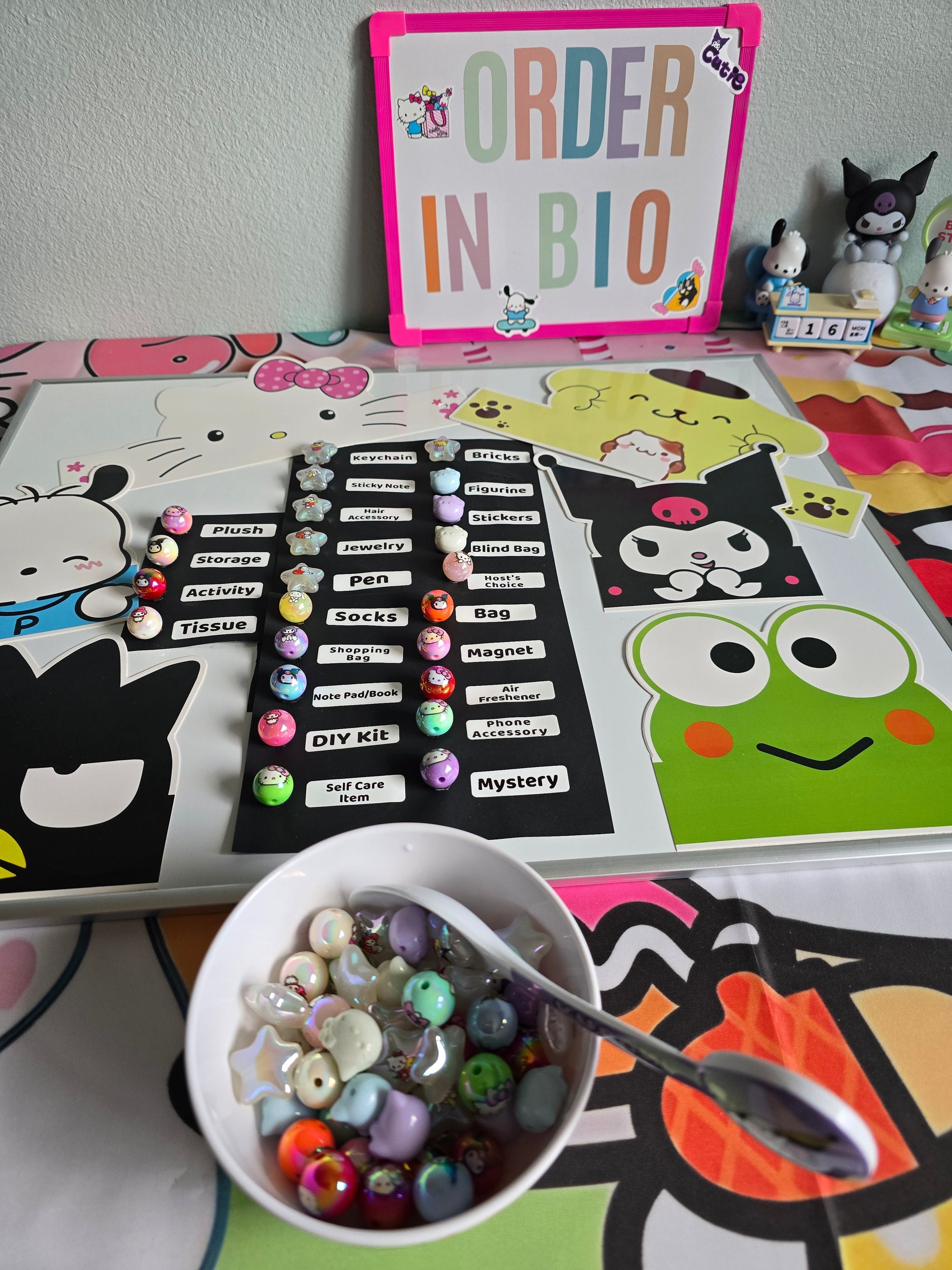 *NEW* Happy Scoops - A mix of Sanrio personal care and household items!