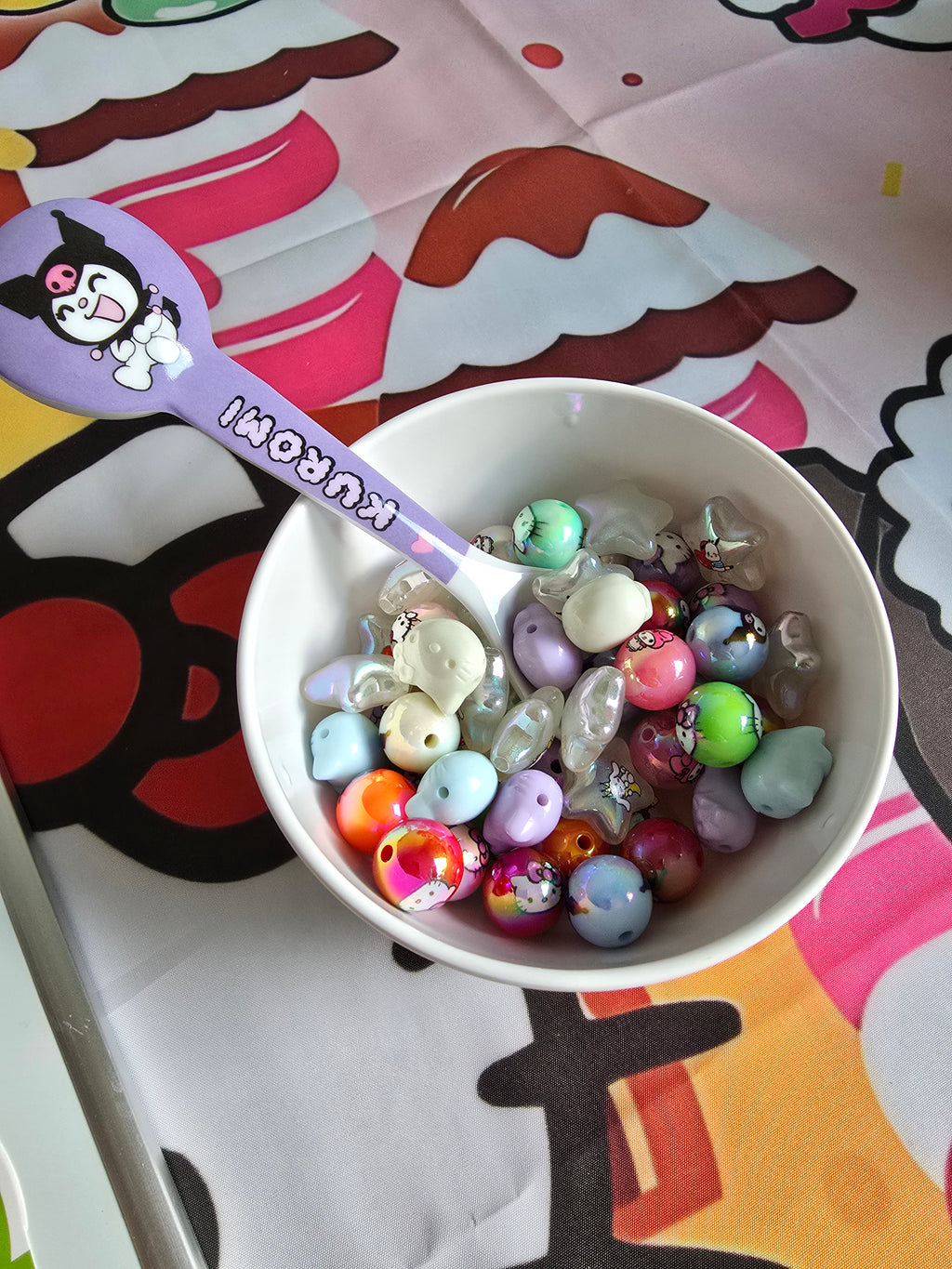 *NEW* Happy Scoops - A mix of Sanrio personal care and household items!